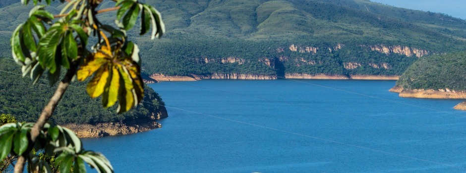 Governo de Minas publica edital para modernizar travessias por balsas no lago de Furnas 